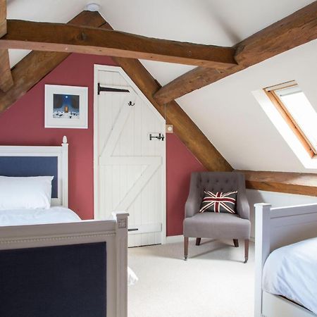 Forthay Bed And Breakfast North Nibley Екстериор снимка
