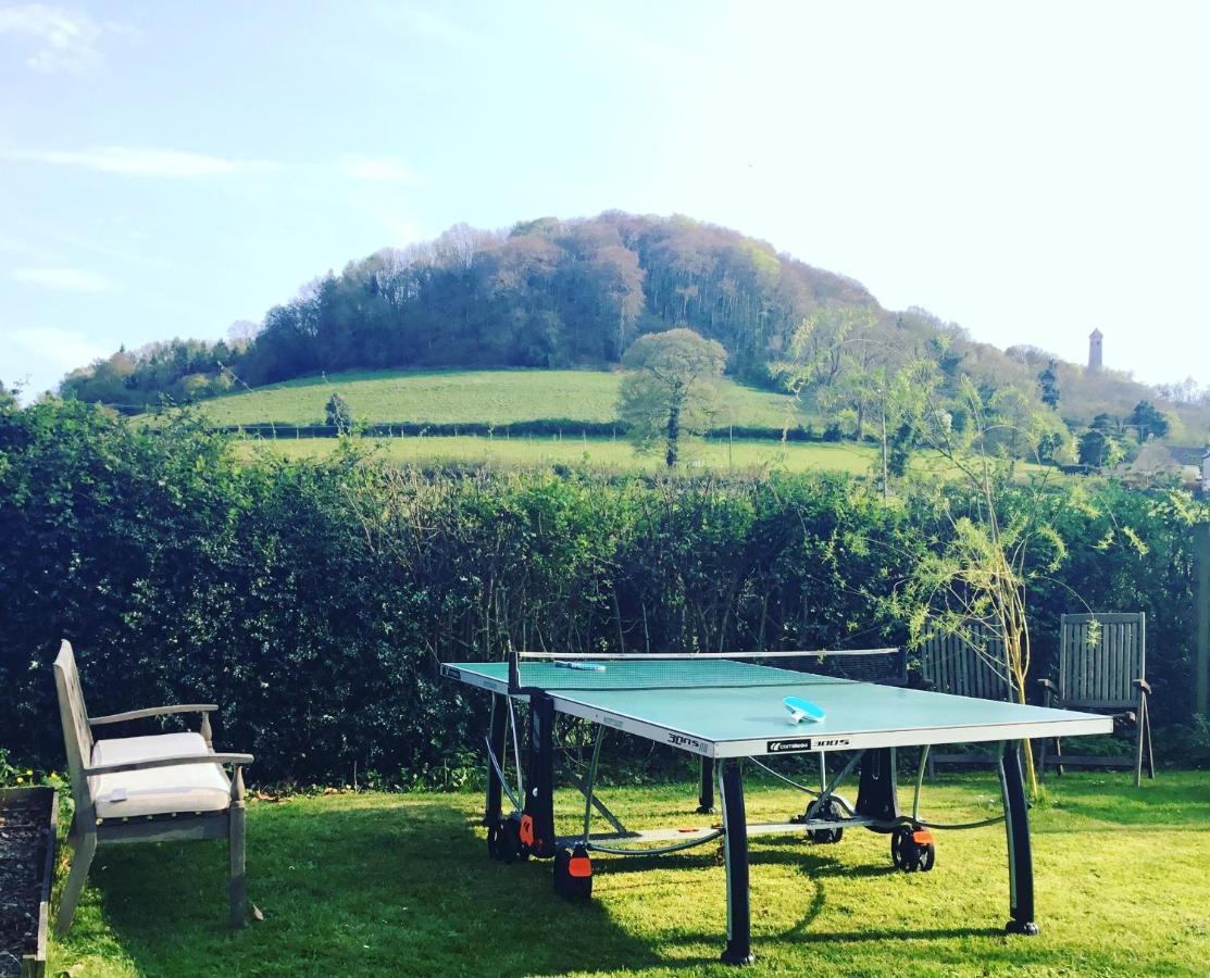 Forthay Bed And Breakfast North Nibley Екстериор снимка