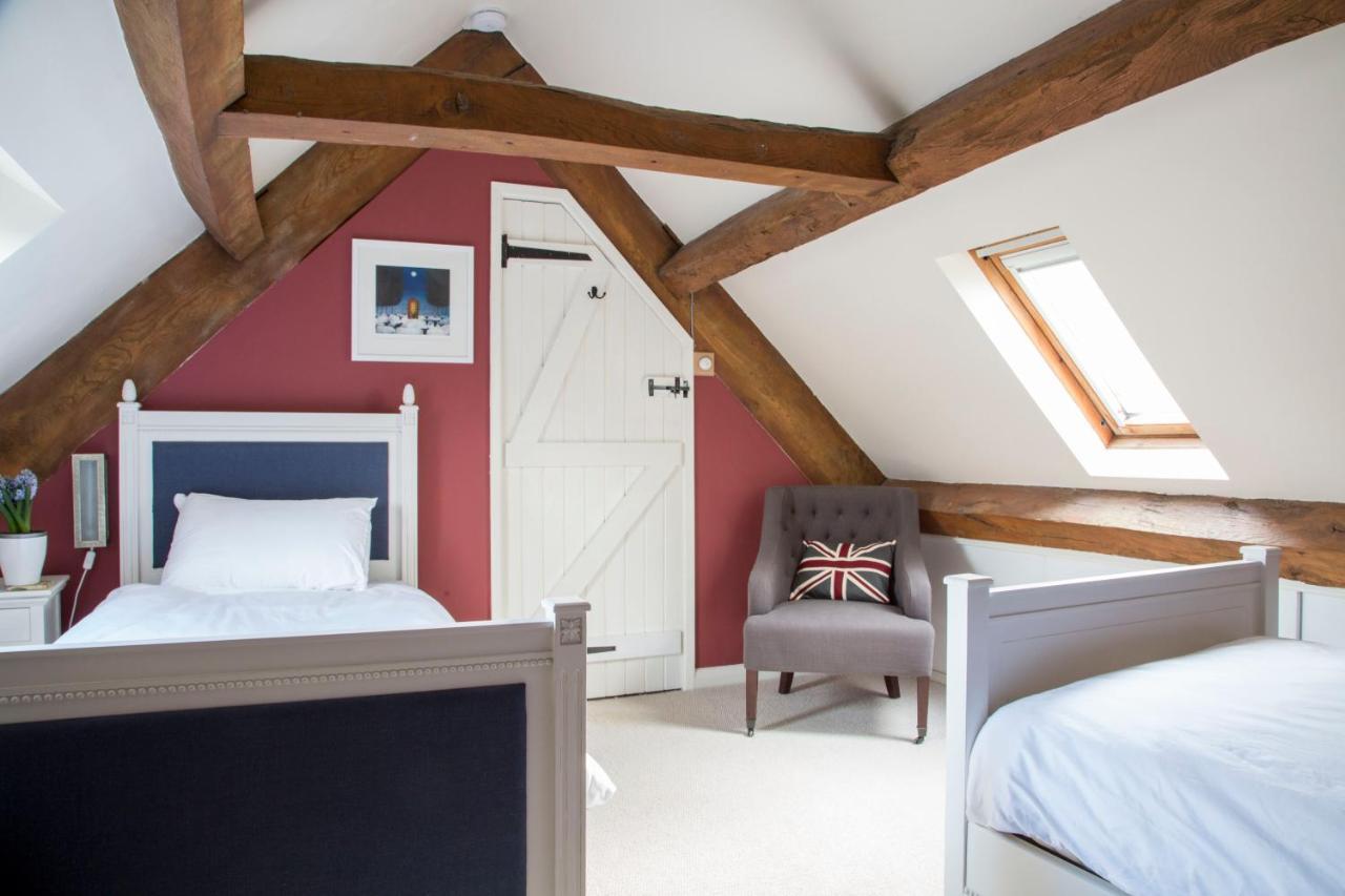 Forthay Bed And Breakfast North Nibley Екстериор снимка