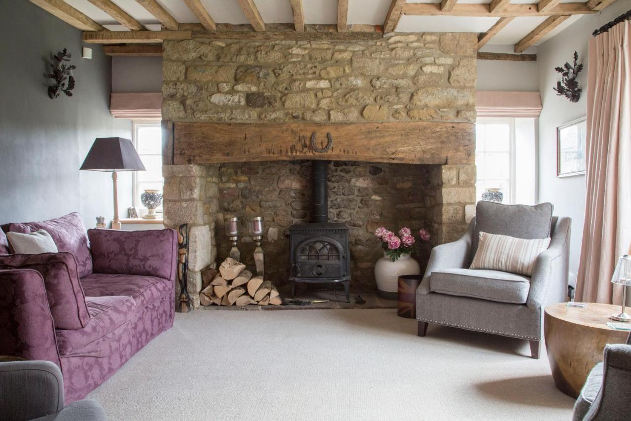 Forthay Bed And Breakfast North Nibley Екстериор снимка