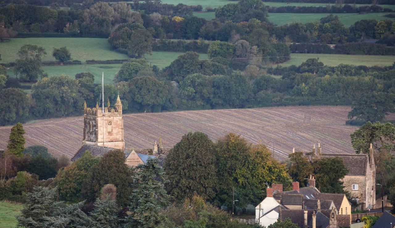 Forthay Bed And Breakfast North Nibley Екстериор снимка