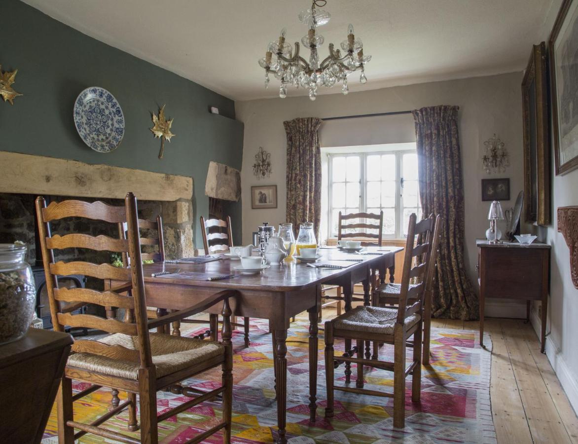 Forthay Bed And Breakfast North Nibley Екстериор снимка